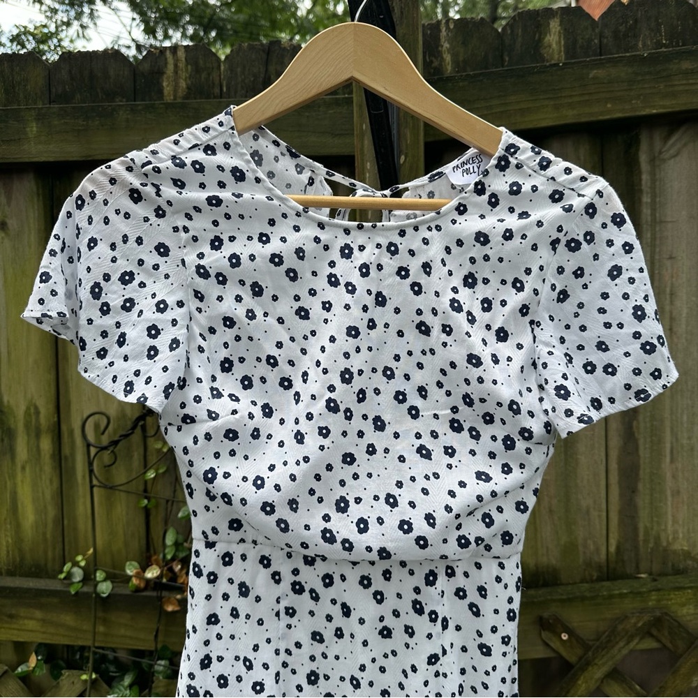 Princess Polly Nate Micro Mini Dress White‎ Floral Size 4 - Picture 6 of 13